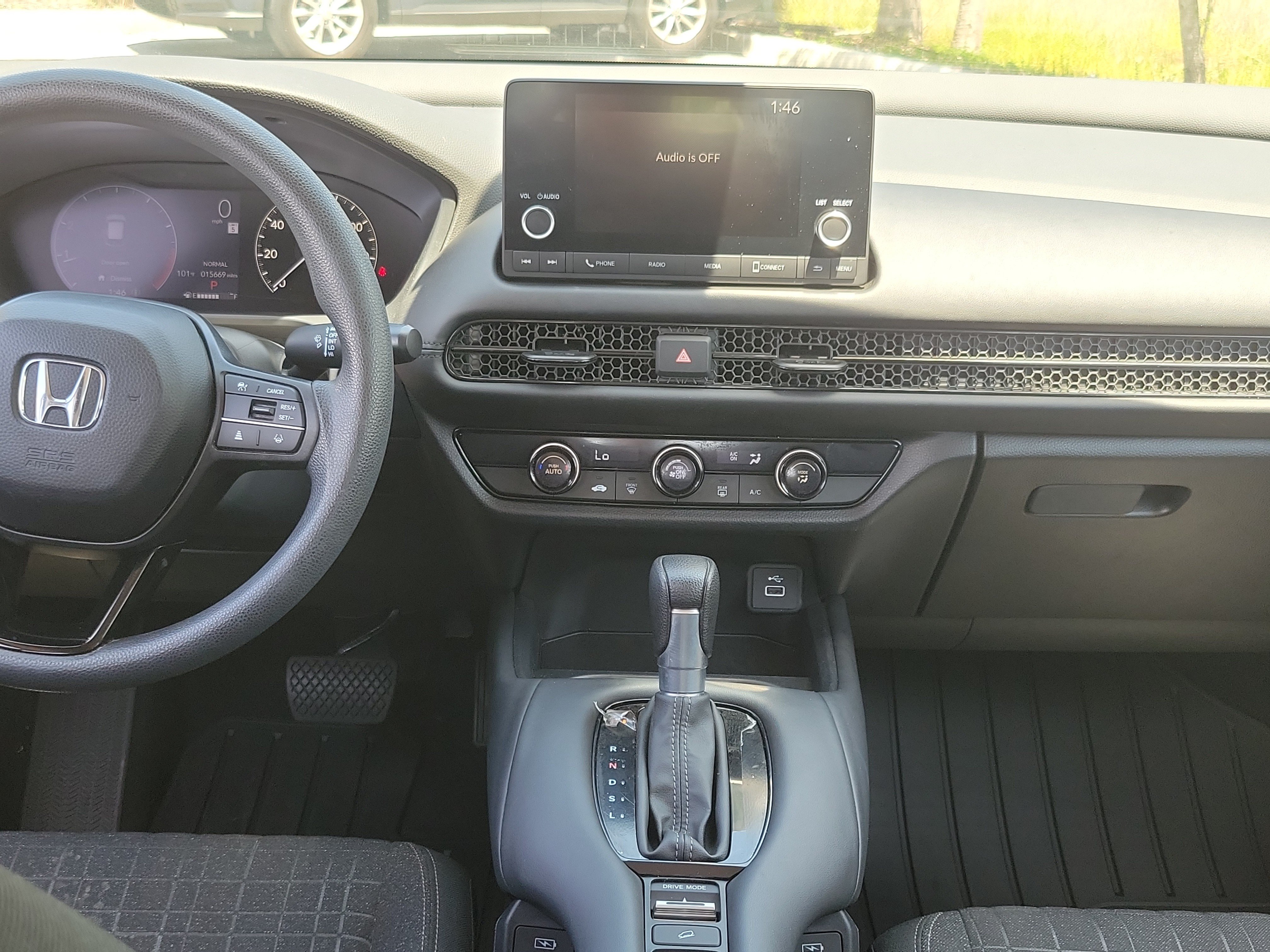 Used 2024 Honda HR-V LX image 18