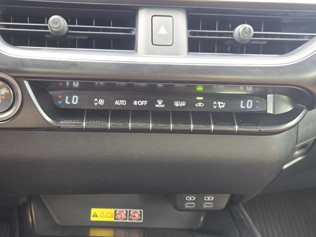Used 2023 Lexus UX 250h FWD w/ Accessory Package (Z2) image 20