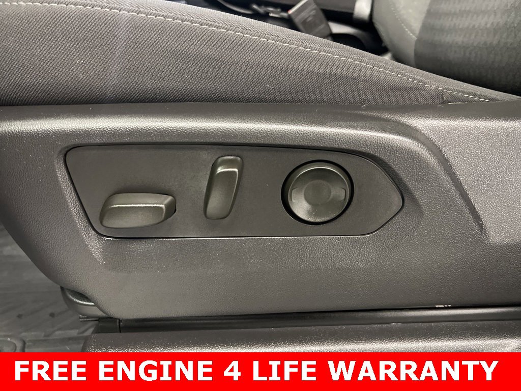 Used 2024 Chevrolet Silverado 1500 LT image 8