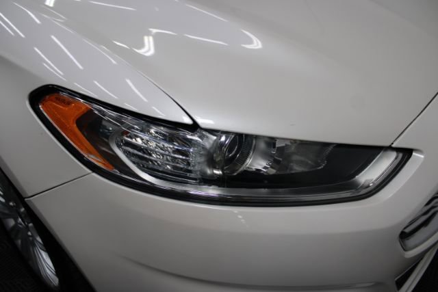 Used 2014 Ford Fusion Energi SE image 25