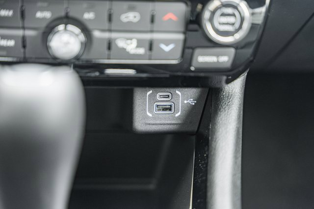 New 2026 Jeep Compass Limited image 27