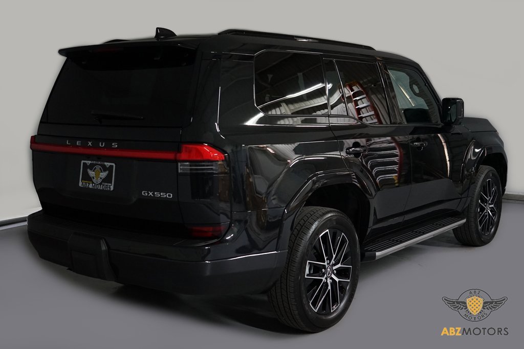 Used 2025 Lexus GX 550 image 7