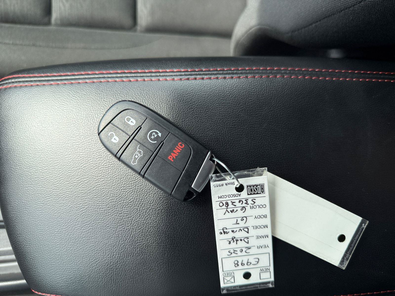 Used 2025 Dodge Durango GT AWD/4WD image 32