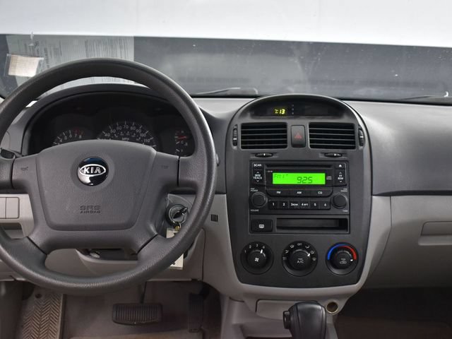 Used 2006 Kia Spectra EX FWD image 8