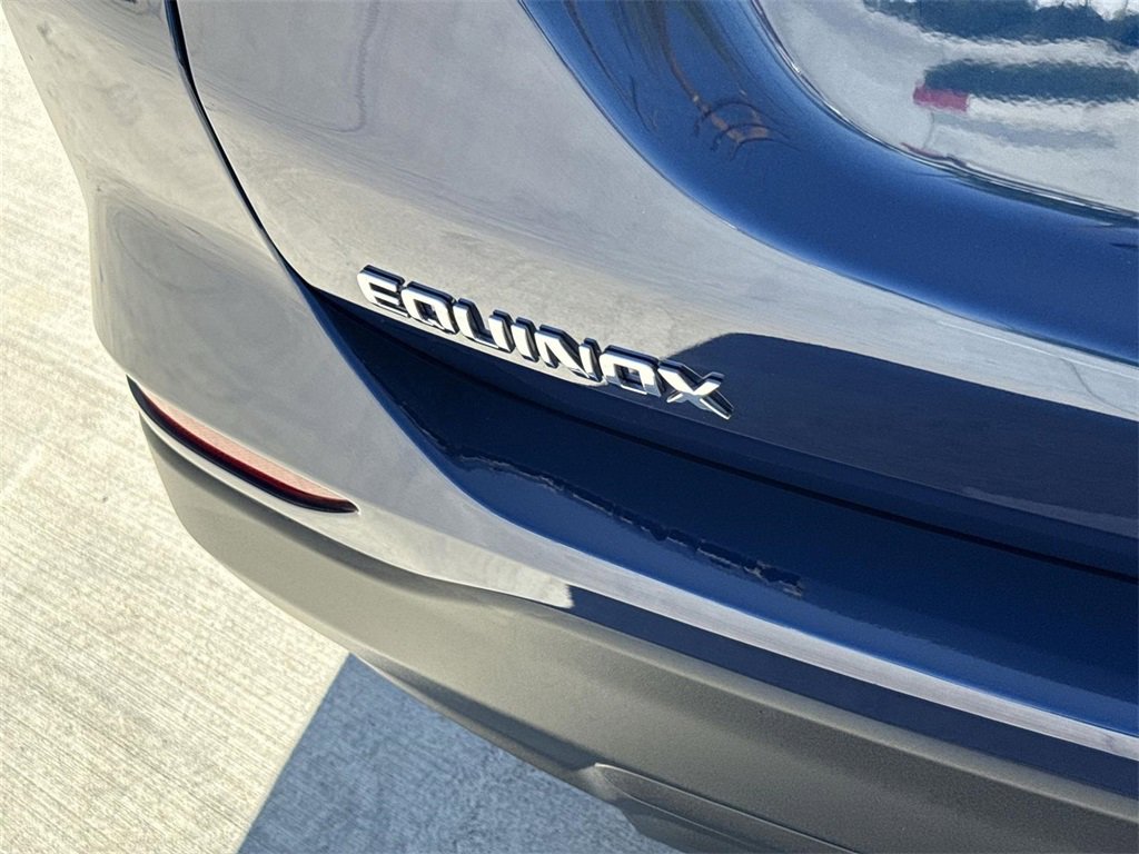 Used 2022 Chevrolet Equinox LS image 29