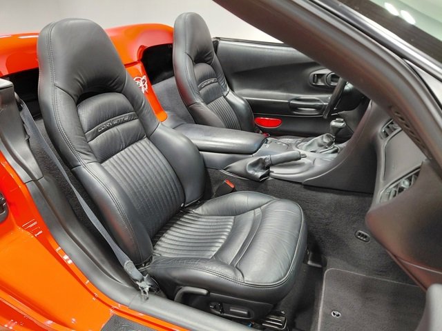 Used 2003 Chevrolet Corvette Convertible w/ Preferred Equipment Group1 image 29