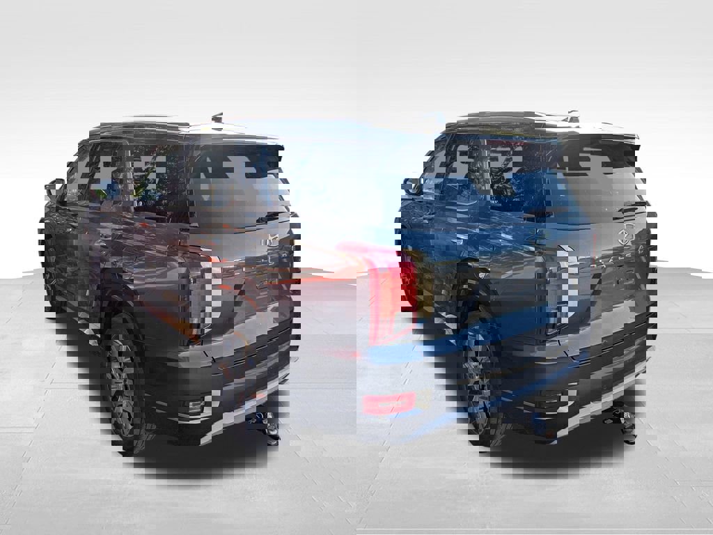 Used 2022 Hyundai Palisade Limited image 3