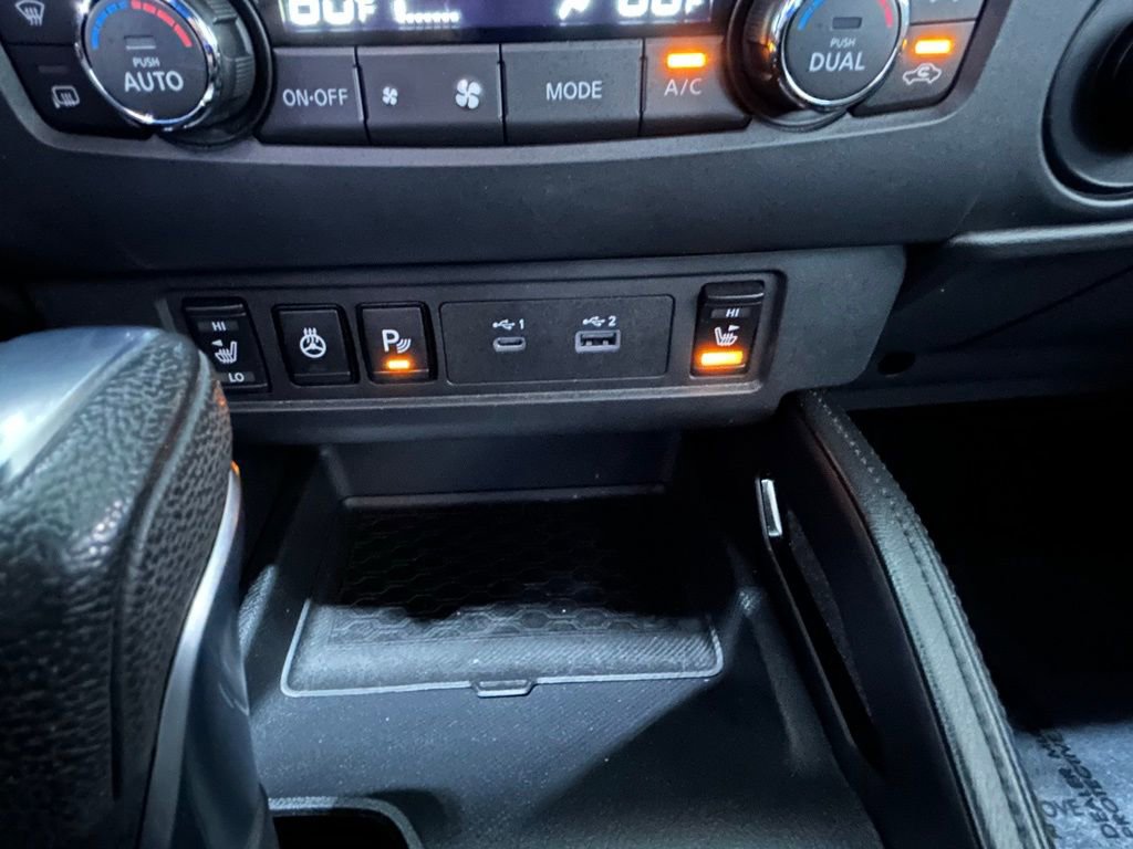 Used 2022 Nissan Frontier Pro-X w/ Pro-X Premium Package image 30
