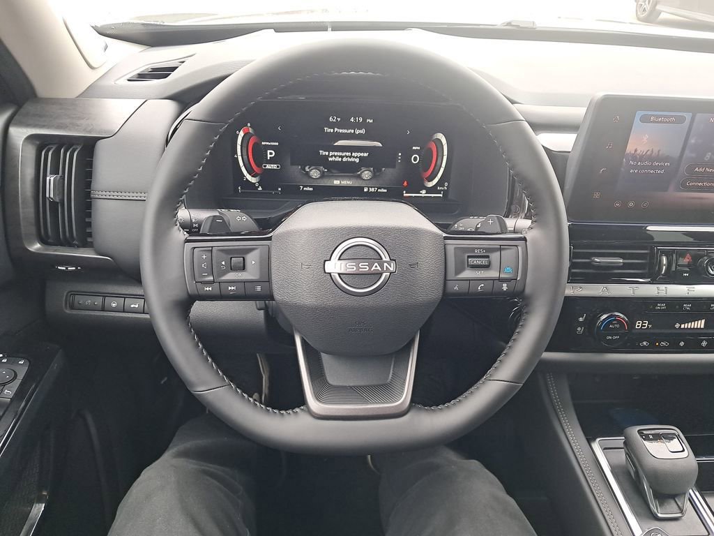 New 2026 Nissan Pathfinder Platinum w/ Lighting Package image 14