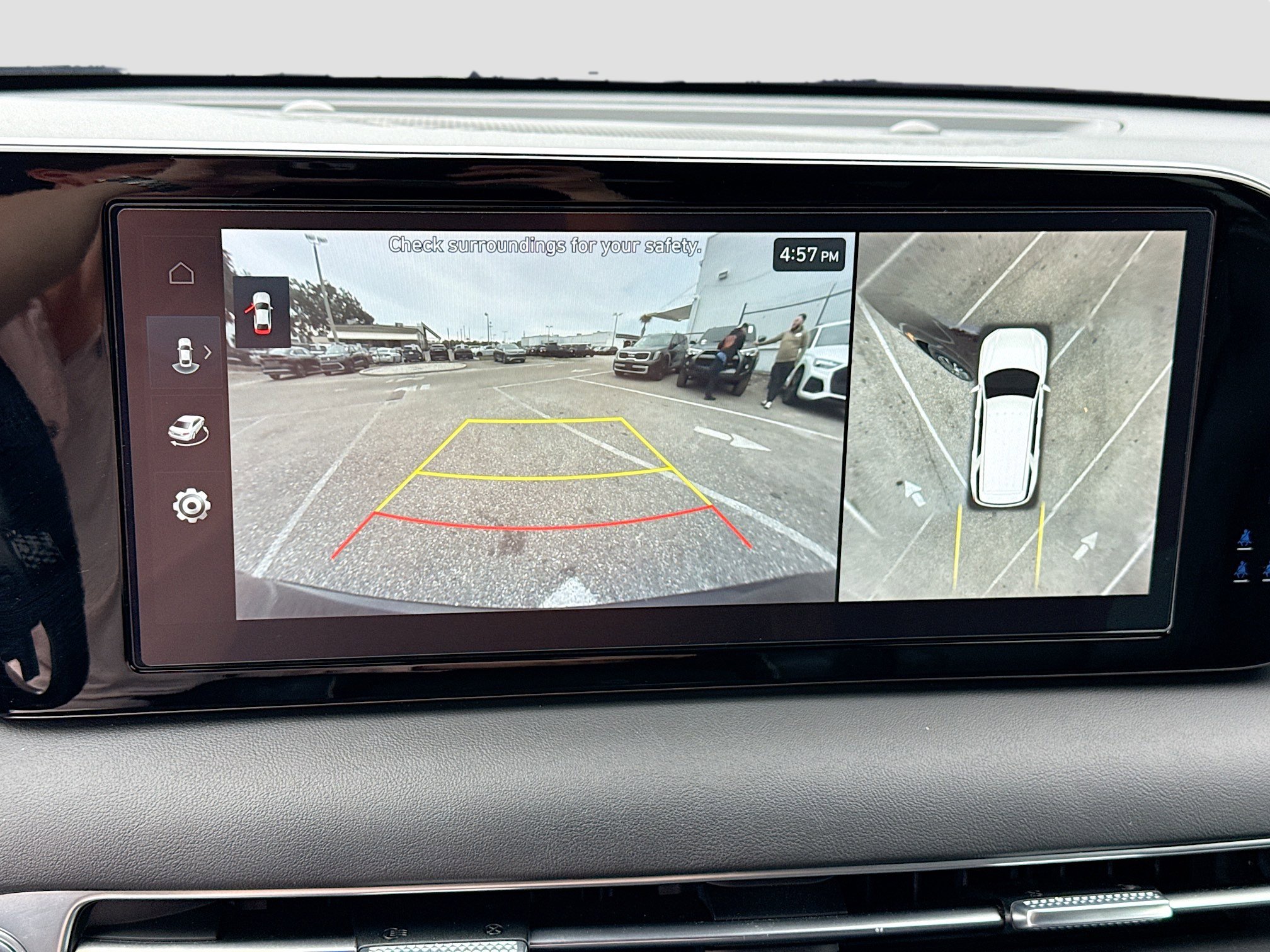 Used 2024 Hyundai Palisade Calligraphy image 34