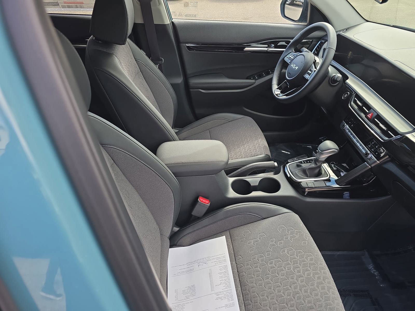 New 2026 Kia Seltos S FWD image 10