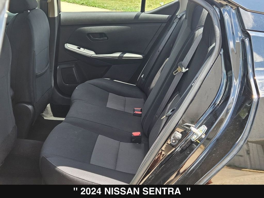 Used 2024 Nissan Sentra SV w/ All-Weather Package FWD image 17