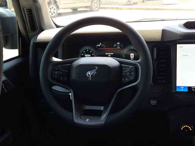 New 2025 Ford Bronco 4-Door image 13