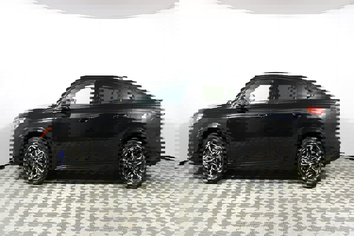 Used 2025 BMW X2 xDrive28i image 42