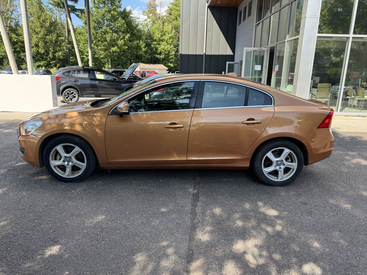 Used 2013 Volvo S60 T5 AWD/4WD image 2