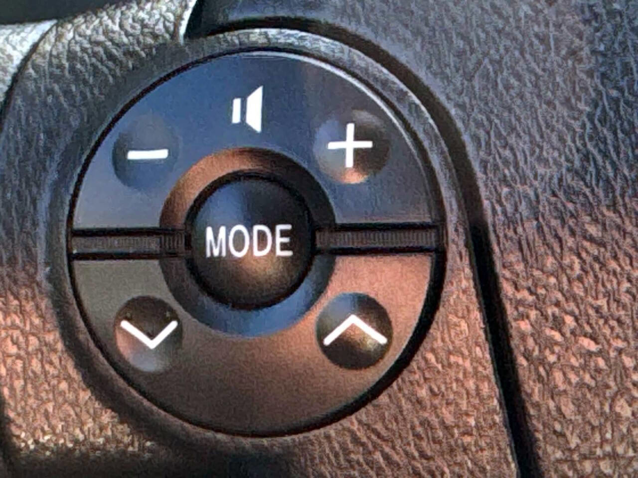 Used 2013 Toyota Tundra 4x4 Double Cab w/ Tow Pkg image 18