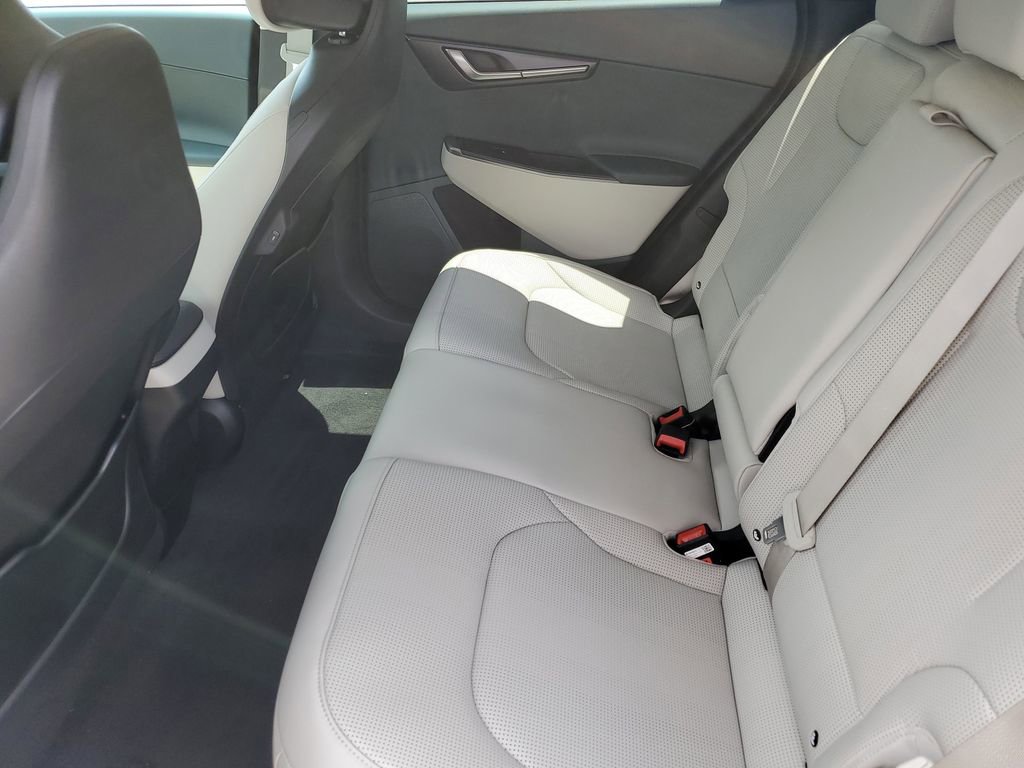 New 2025 Kia EV6 Wind image 21