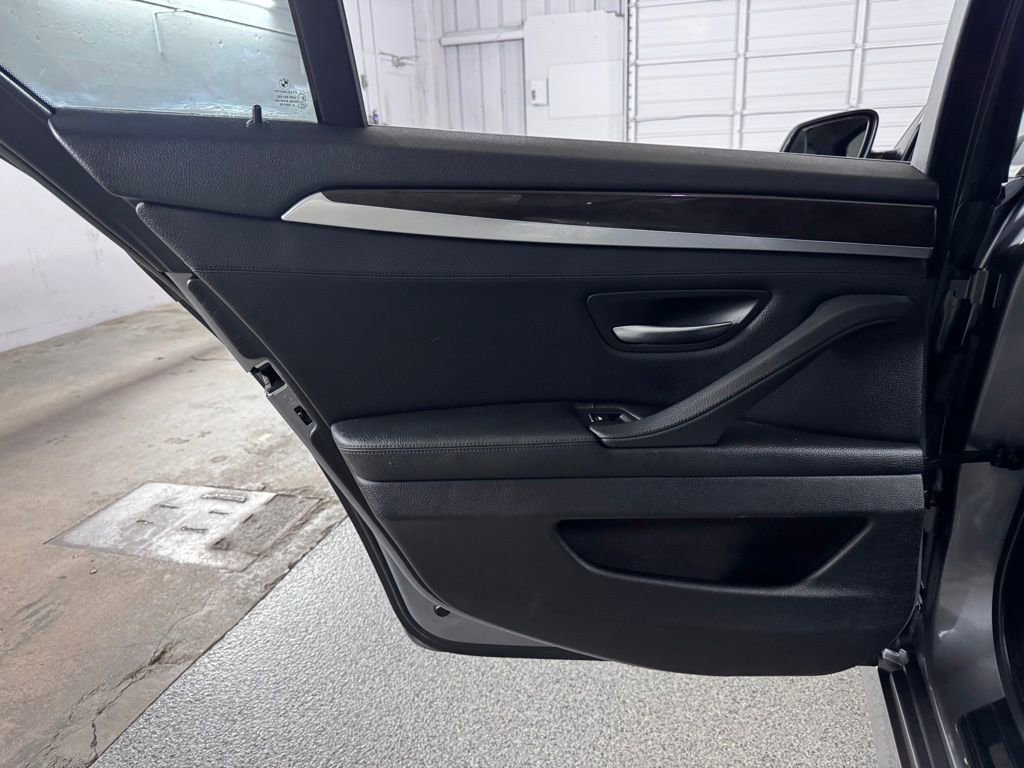 Used 2014 BMW 528i xDrive Sedan AWD/4WD image 45
