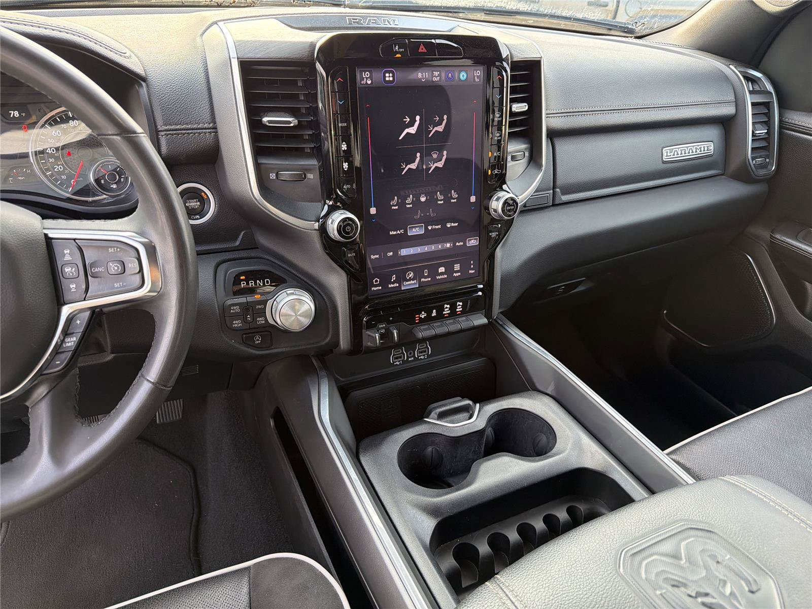Used 2025 RAM 1500 Laramie w/ Sport Appearance Package AWD/4WD image 28