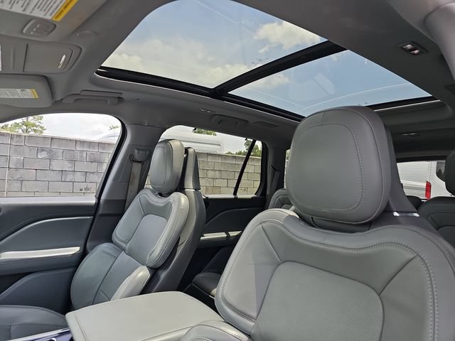 Used 2020 Lincoln Aviator Reserve w/ Equipment Group 202A AWD/4WD image 16