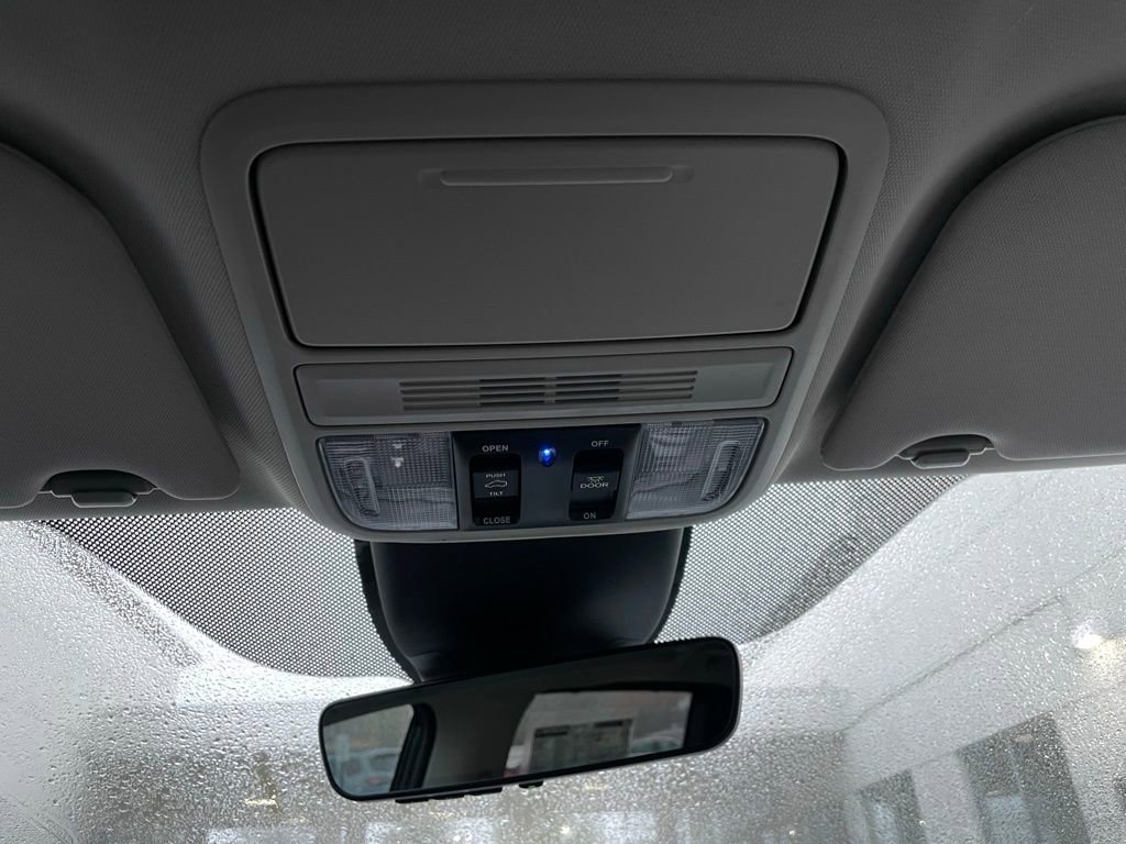 New 2026 Honda Odyssey Touring image 16