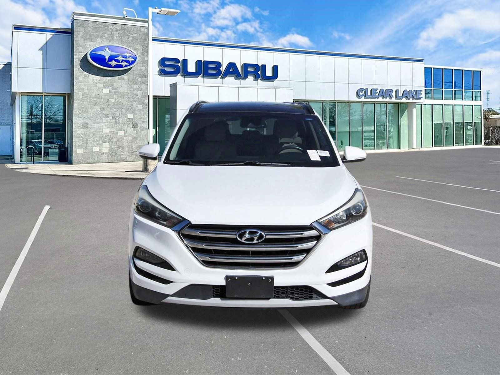 Used 2017 Hyundai Tucson Limited w/ Limited Ultimate Package 03 image 2