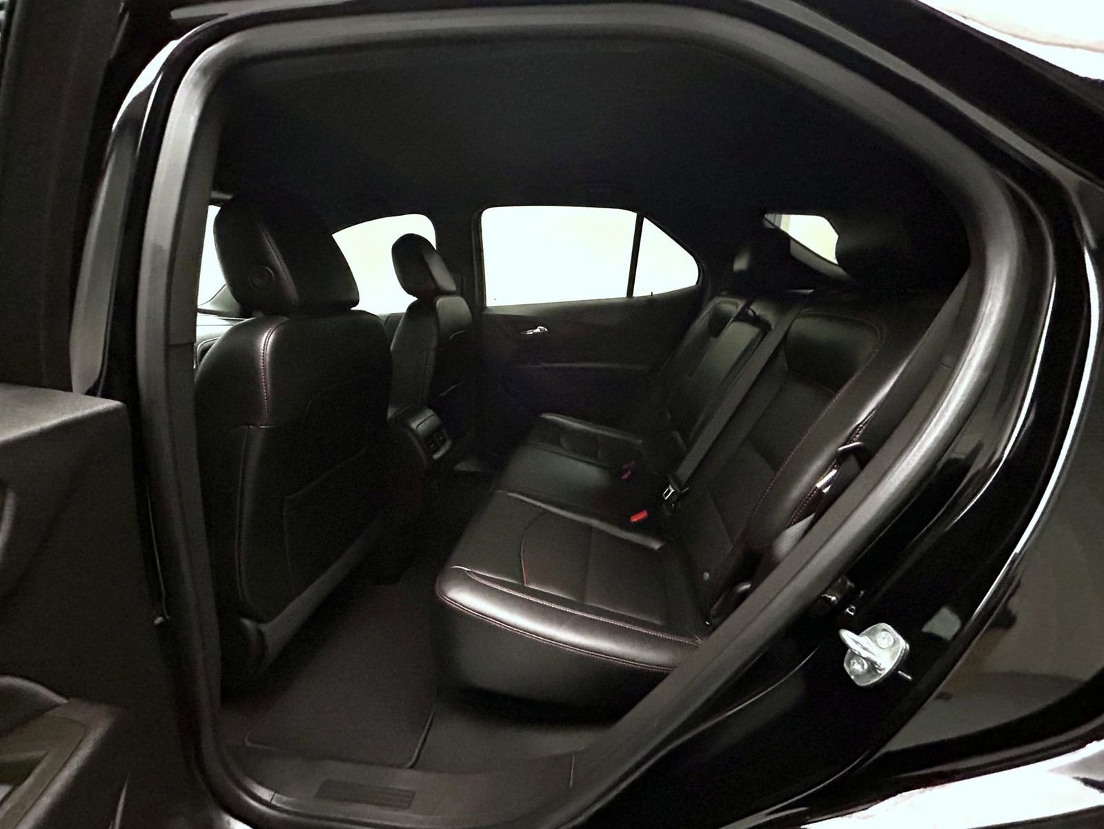 Used 2024 Chevrolet Equinox RS w/ RS Leather Package image 19