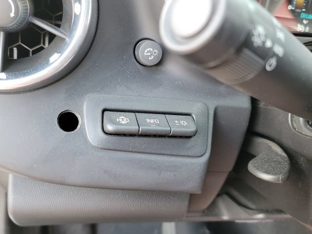 Used 2016 Chevrolet Camaro SS RWD image 13