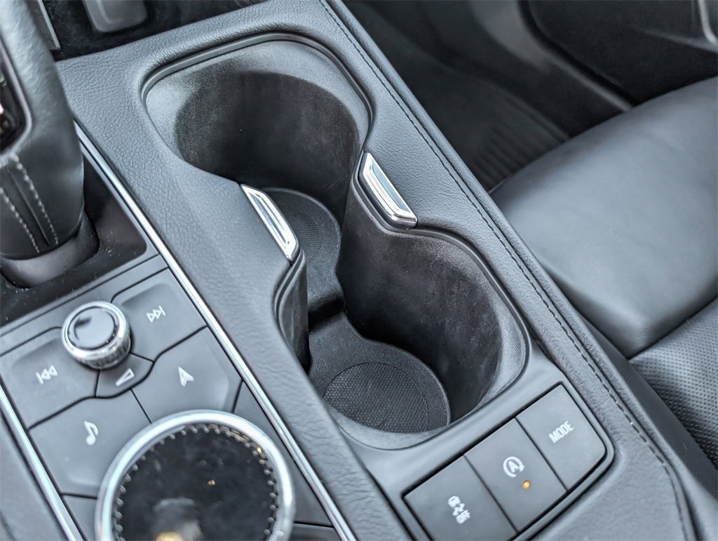 Used 2019 Cadillac XT4 Premium Luxury w/ Technology Package image 31