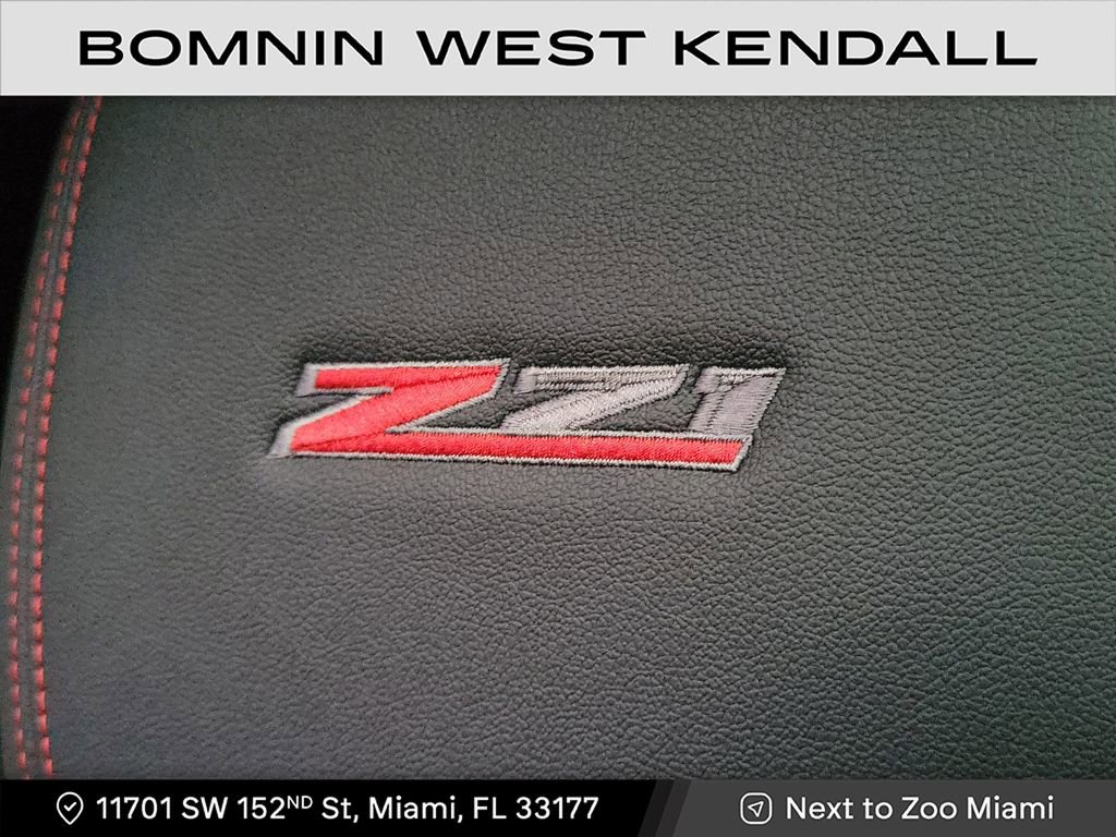 Used 2025 Chevrolet Traverse Z71 w/ Enhanced Driving Package image 17