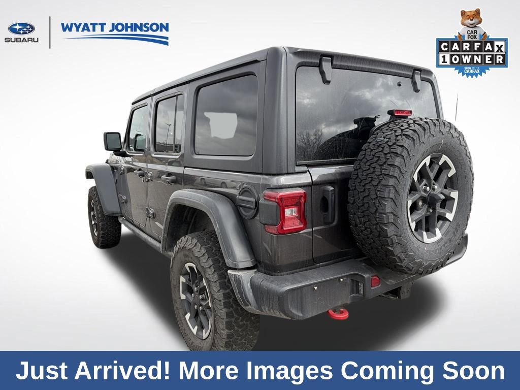 Used 2025 Jeep Wrangler Unlimited Rubicon image 3