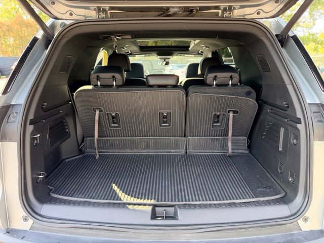 Used 2025 Chevrolet Traverse Z71 w/ Driver Confidence Package AWD/4WD image 27