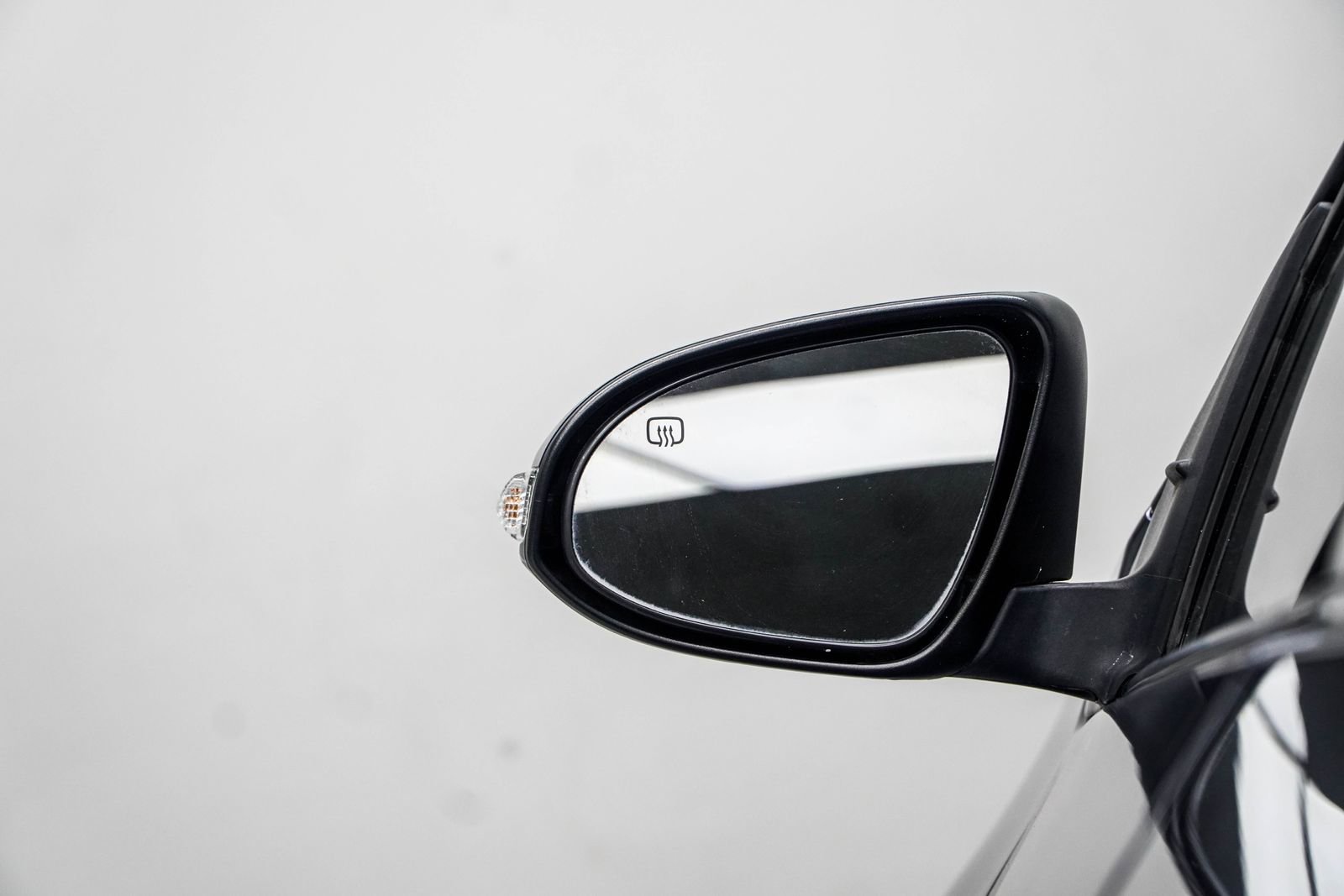 Used 2018 Toyota Corolla SE image 15