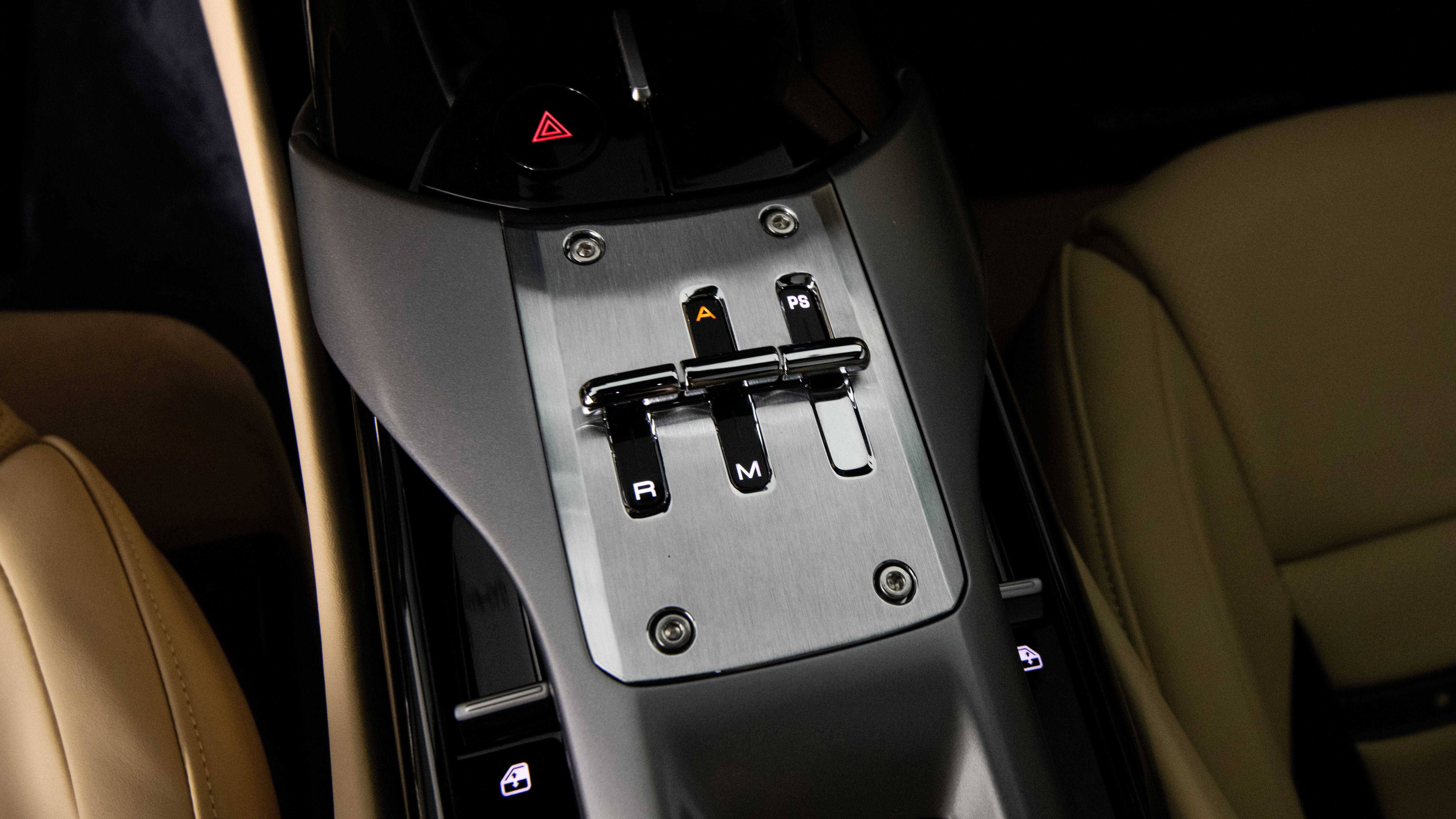 Certified 2025 Ferrari 12Cilindri image 23