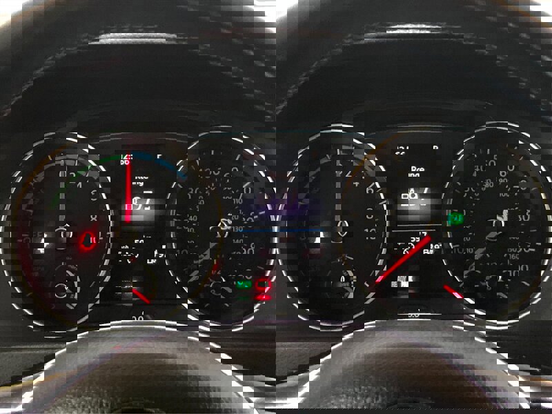 Used 2017 Volkswagen e-Golf SE w/ DC Fast Charging Package image 14