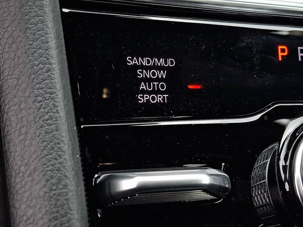 New 2026 Jeep Grand Cherokee Altitude AWD/4WD image 18