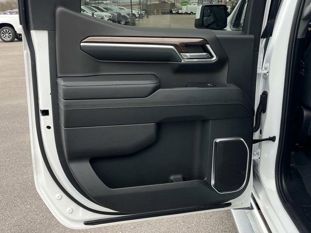 Used 2024 Chevrolet Silverado 1500 LT image 22