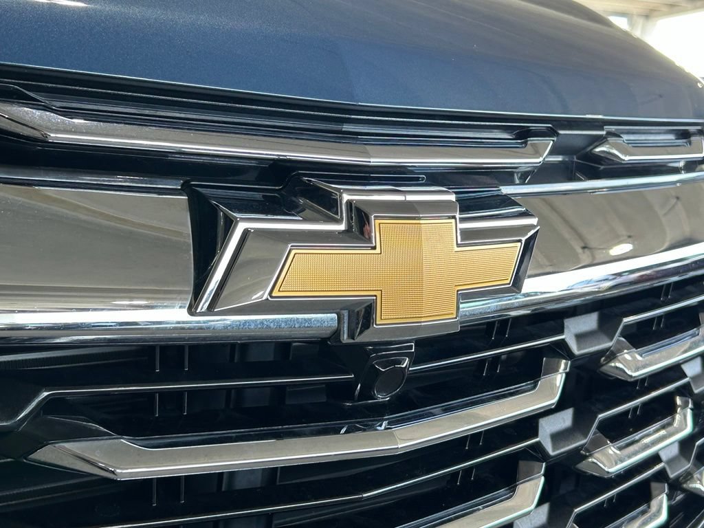 Used 2026 Chevrolet Equinox LT FWD image 37