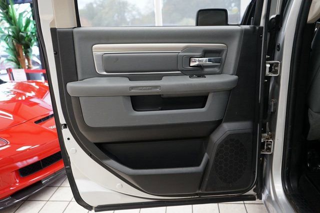 Used 2013 RAM 1500 Classic SLT w/ Premium Display Pkg image 37