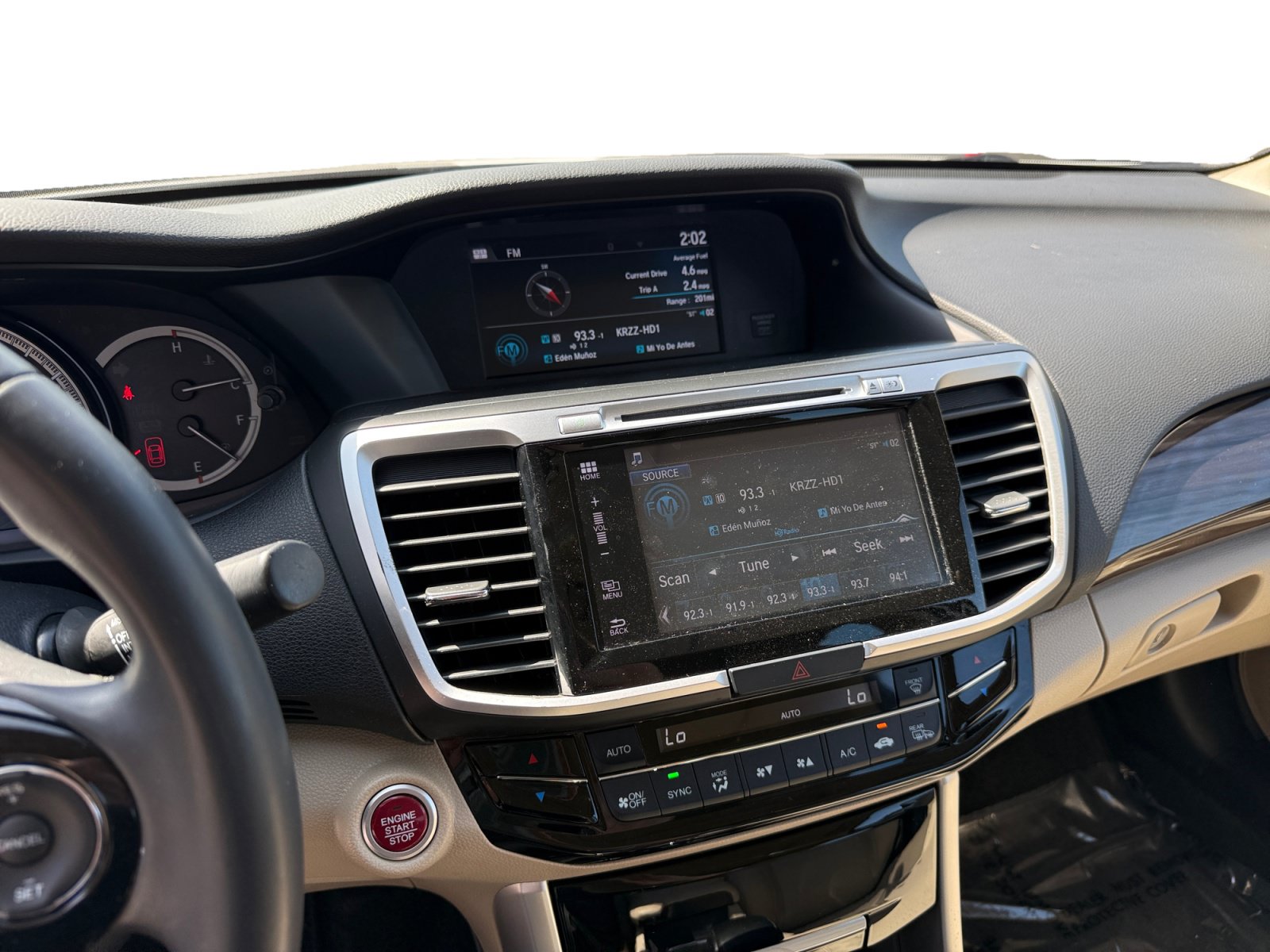 Used 2017 Honda Accord EX-L image 12