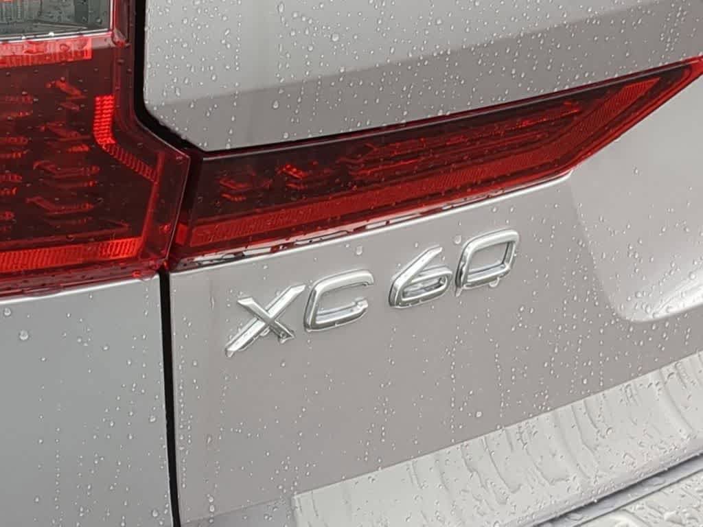 New 2026 Volvo XC60 B5 Plus w/ Protection Package Premier image 12