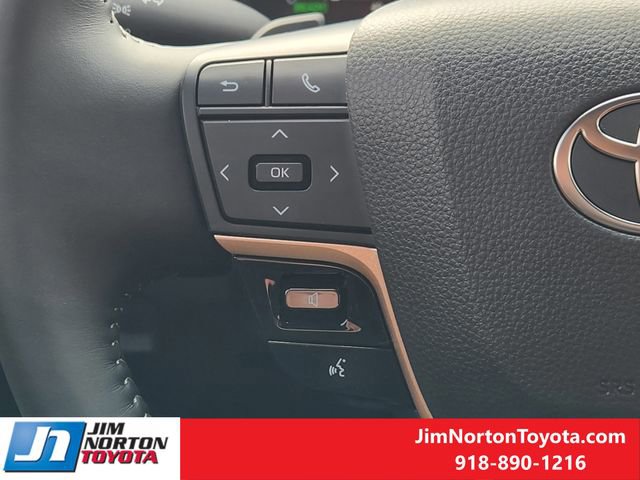 Used 2026 Toyota Crown Signia image 31