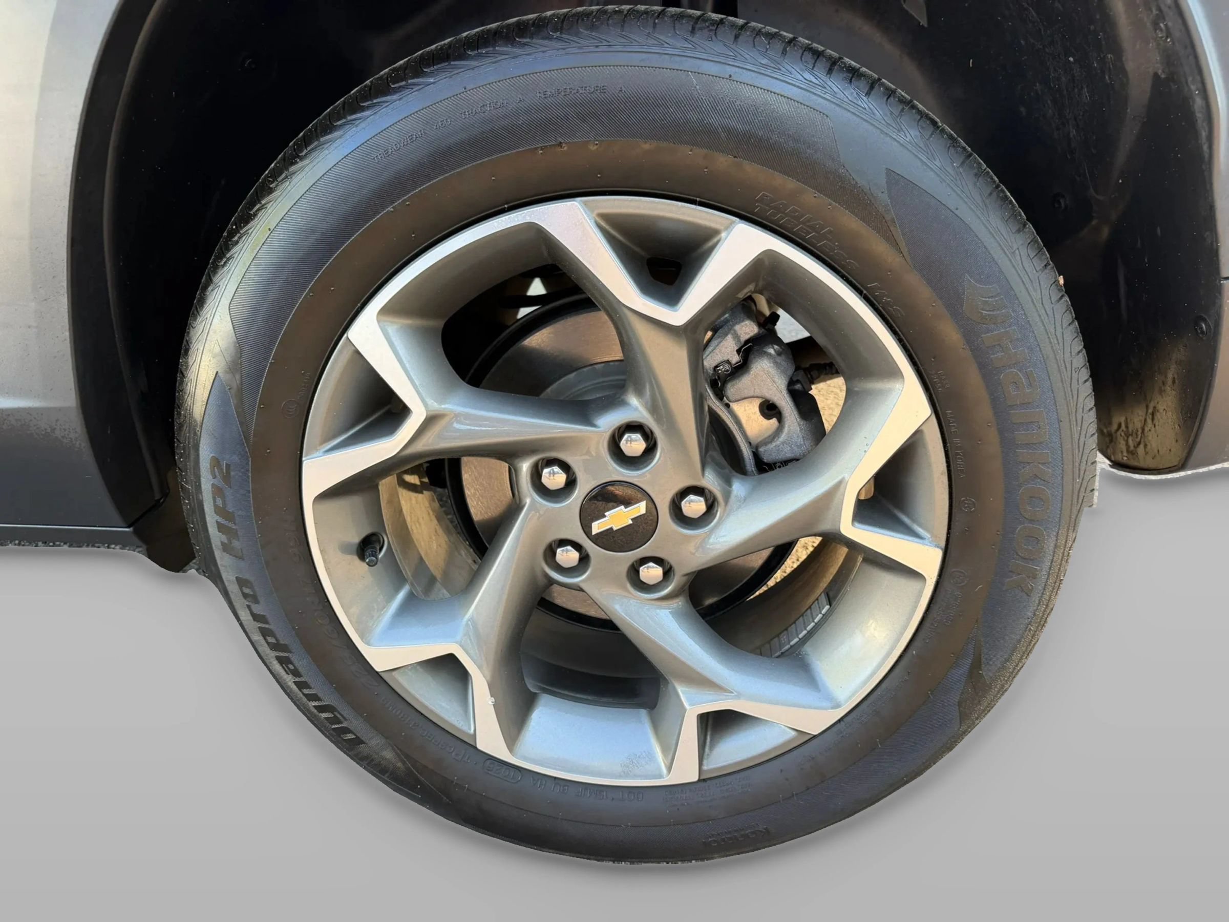 Used 2025 Chevrolet Trax LT w/ Driver Confidence Package FWD image 29
