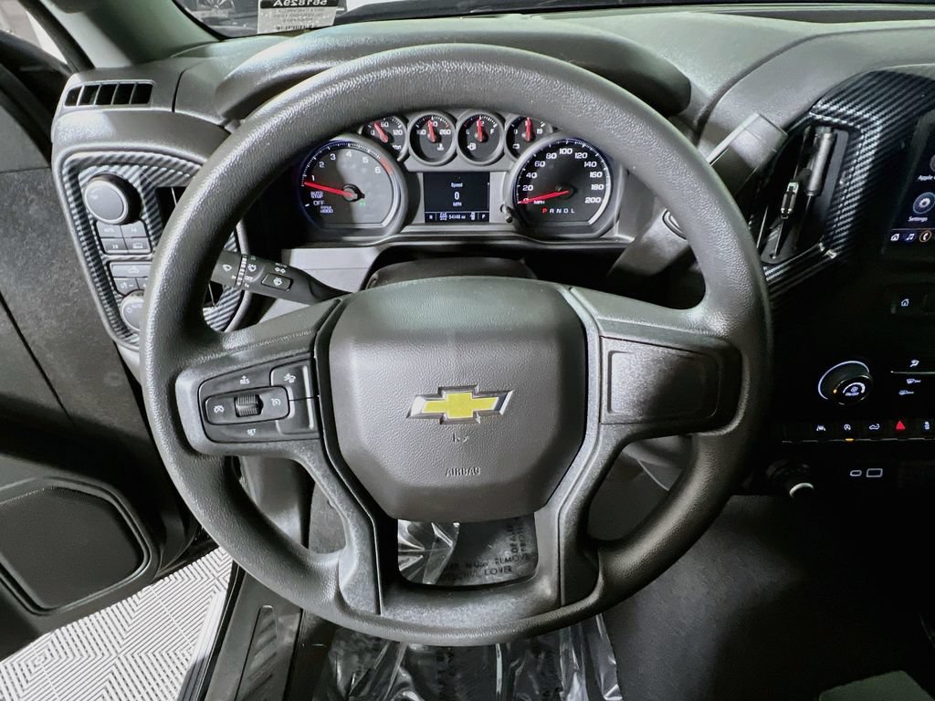 Used 2022 Chevrolet Silverado 1500 Custom AWD/4WD image 10