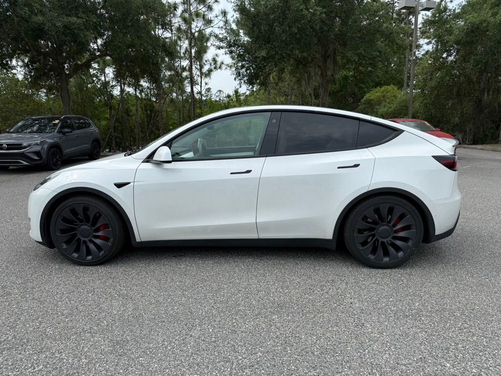 Used 2021 Tesla Model Y Performance AWD/4WD image 14