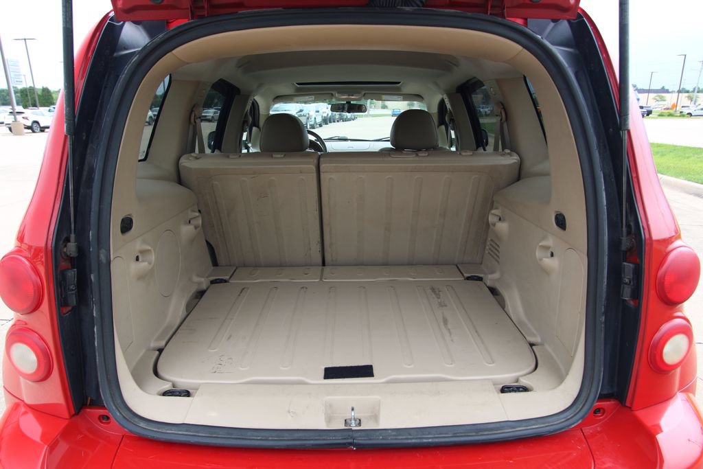 Used 2009 Chevrolet HHR LT FWD image 14