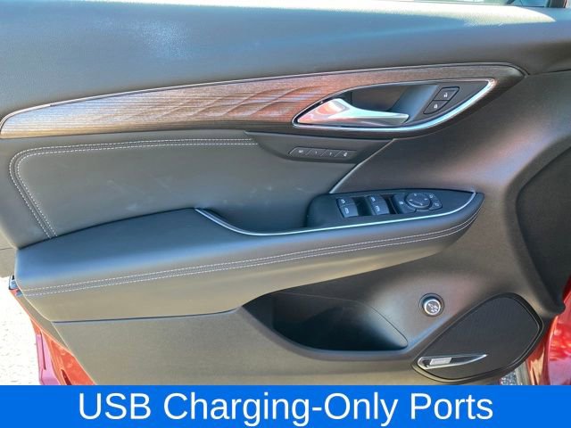 Used 2023 Buick Envision Avenir image 17