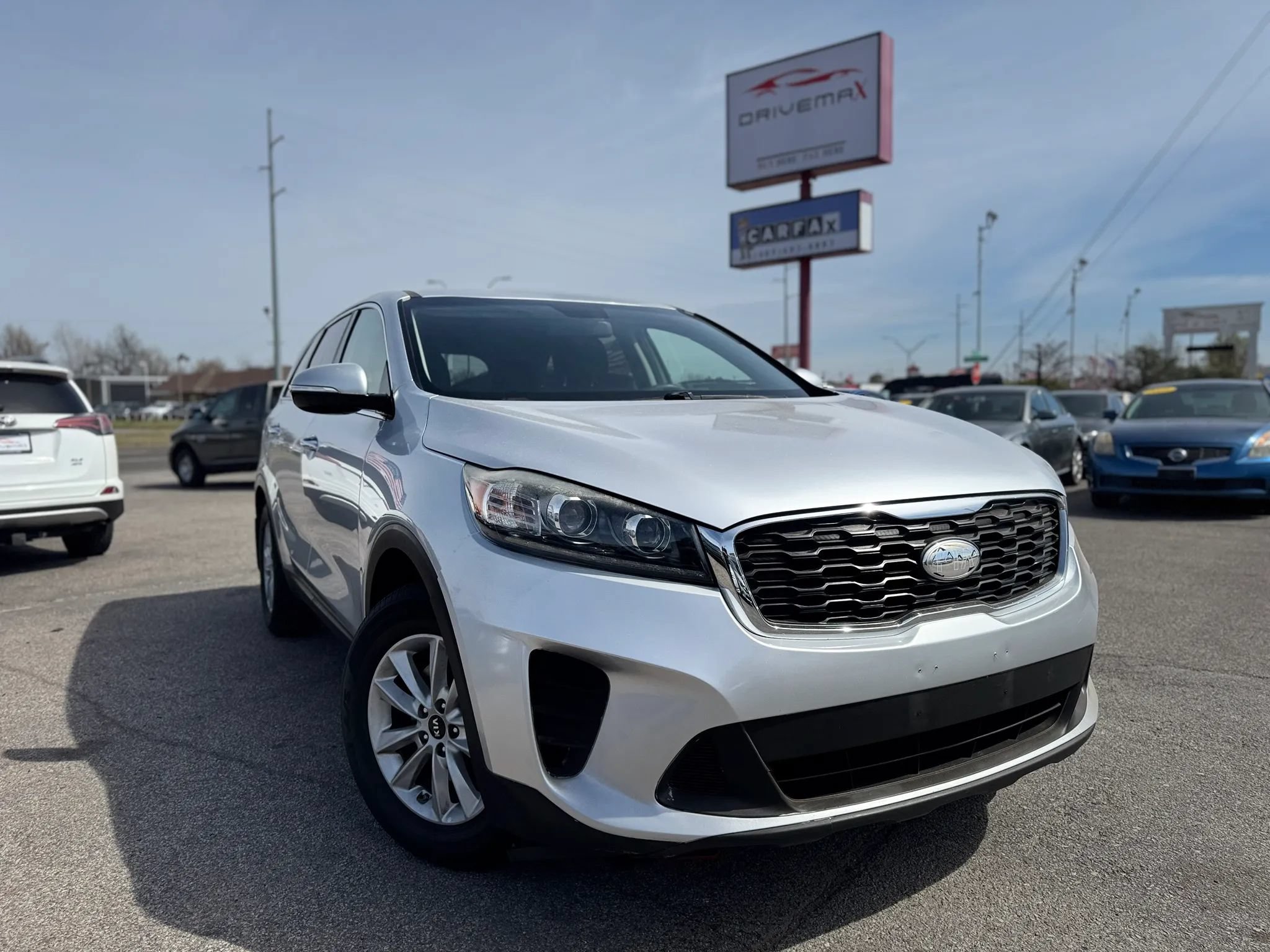 Used 2019 Kia Sorento L FWD image 1