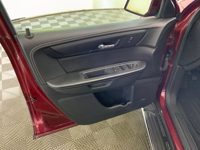Used 2015 Chevrolet Traverse LT AWD/4WD image 44