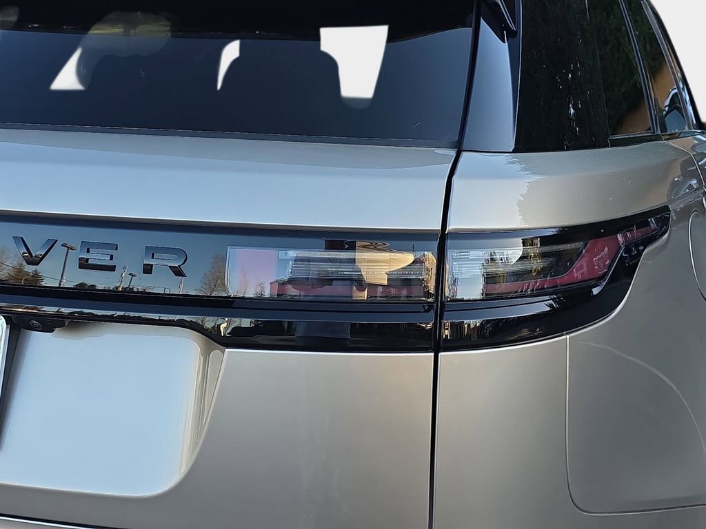 New 2026 Land Rover Range Rover Velar Dynamic SE AWD/4WD image 36